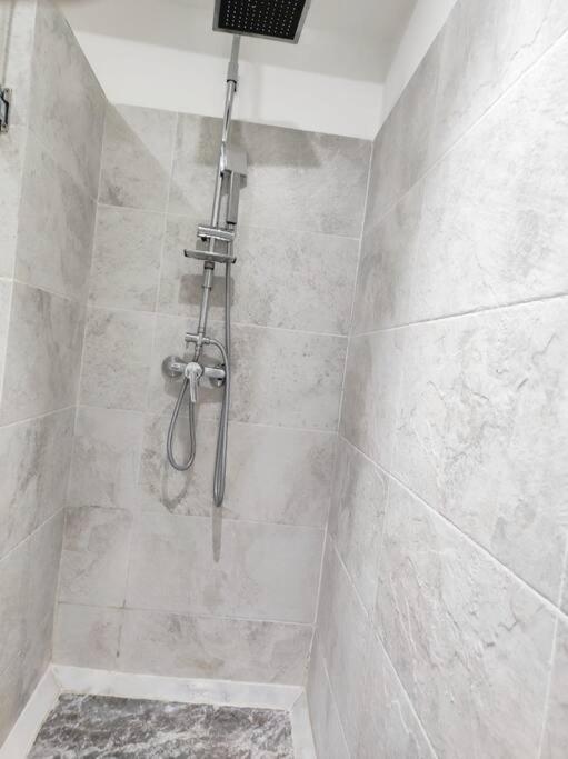 Apartamento Plein Centre Marrakech, Grand Balcon Filant Marrakesh Exterior foto
